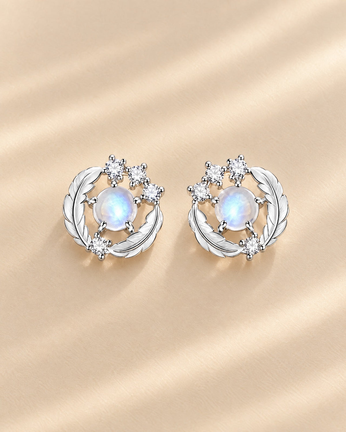 Feather Aurora Stud Earrings in 925 sterling silver - Glimvora